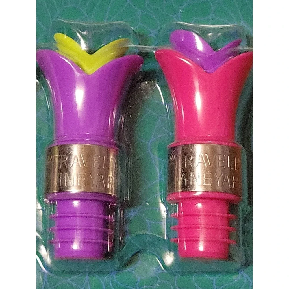 Wine stoppers pourers Traveling Vineyard Tulip set of 3 New in Package